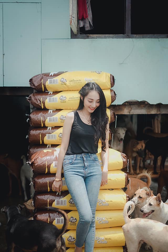 ผู้กองลูกตาล