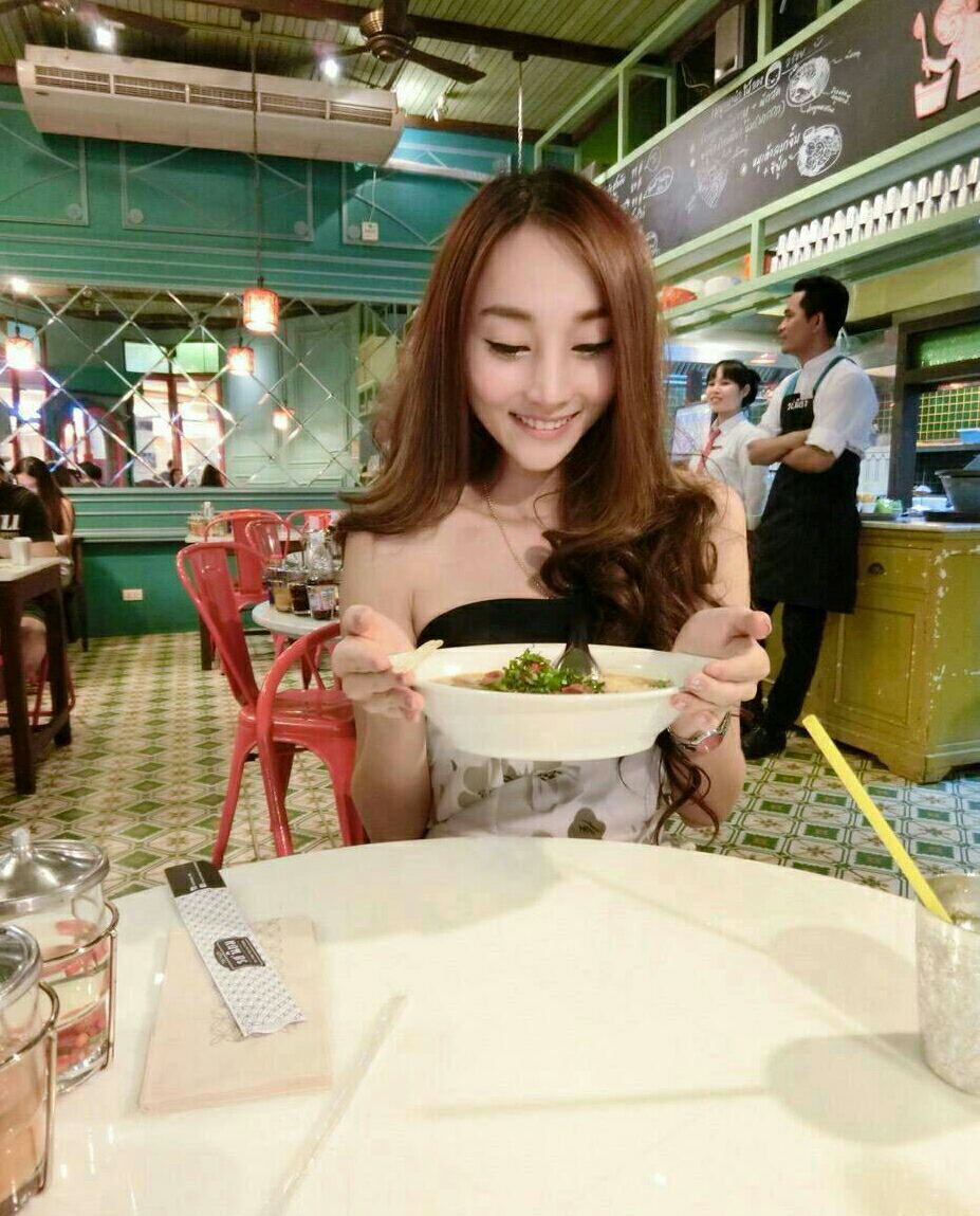 ผู้กองลูกตาล