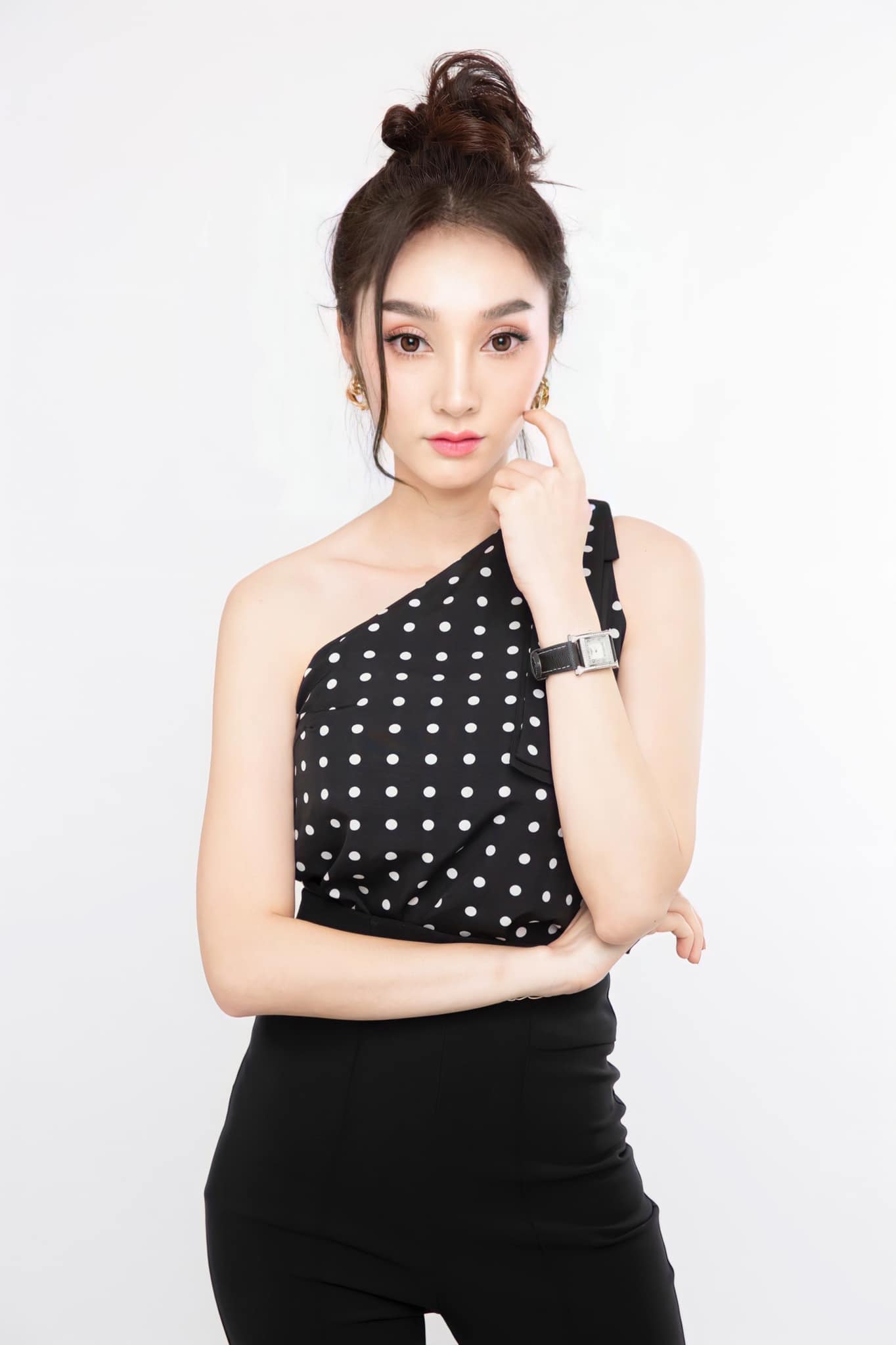 ผู้กองลูกตาล