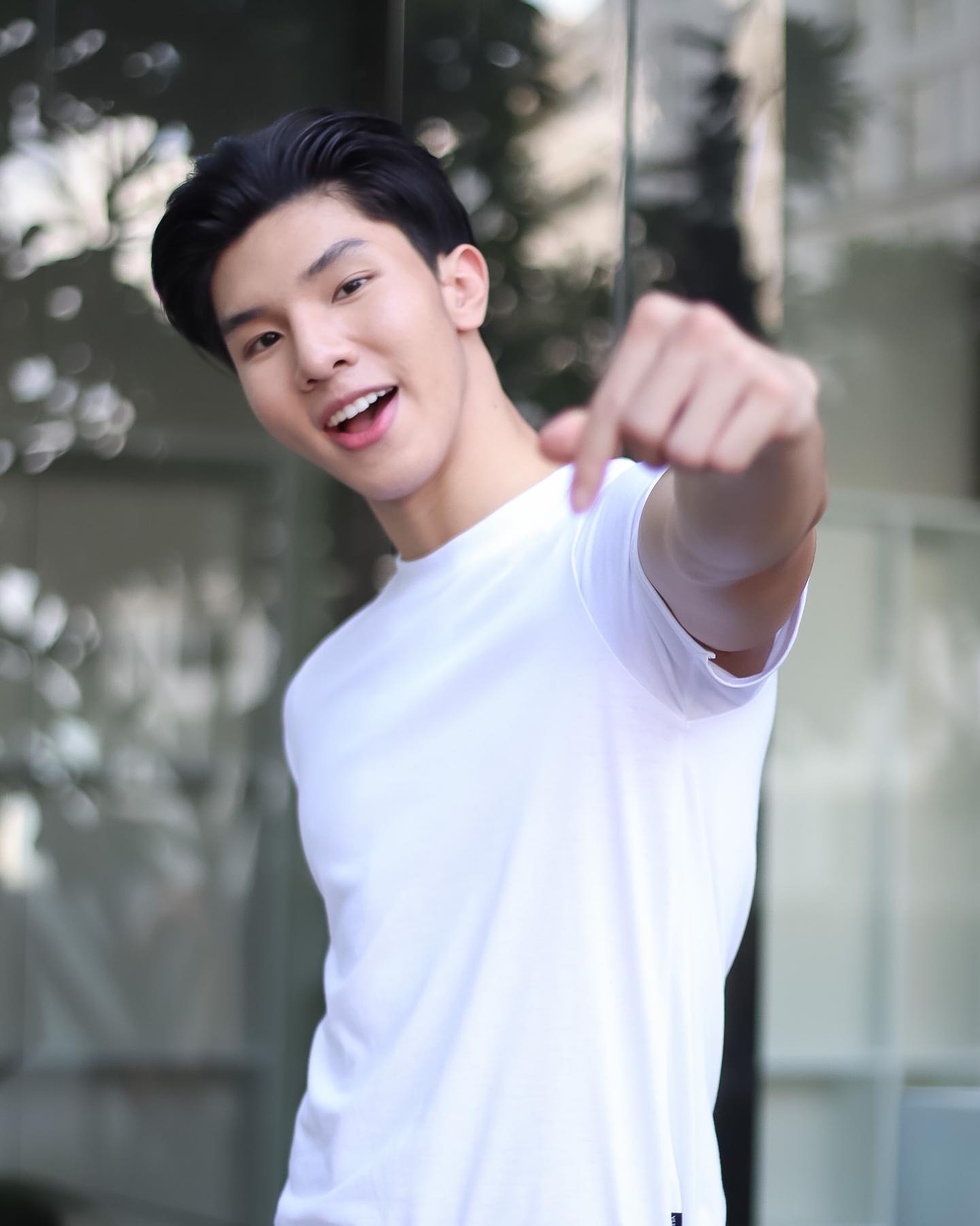 หล่งซื่อ ลี