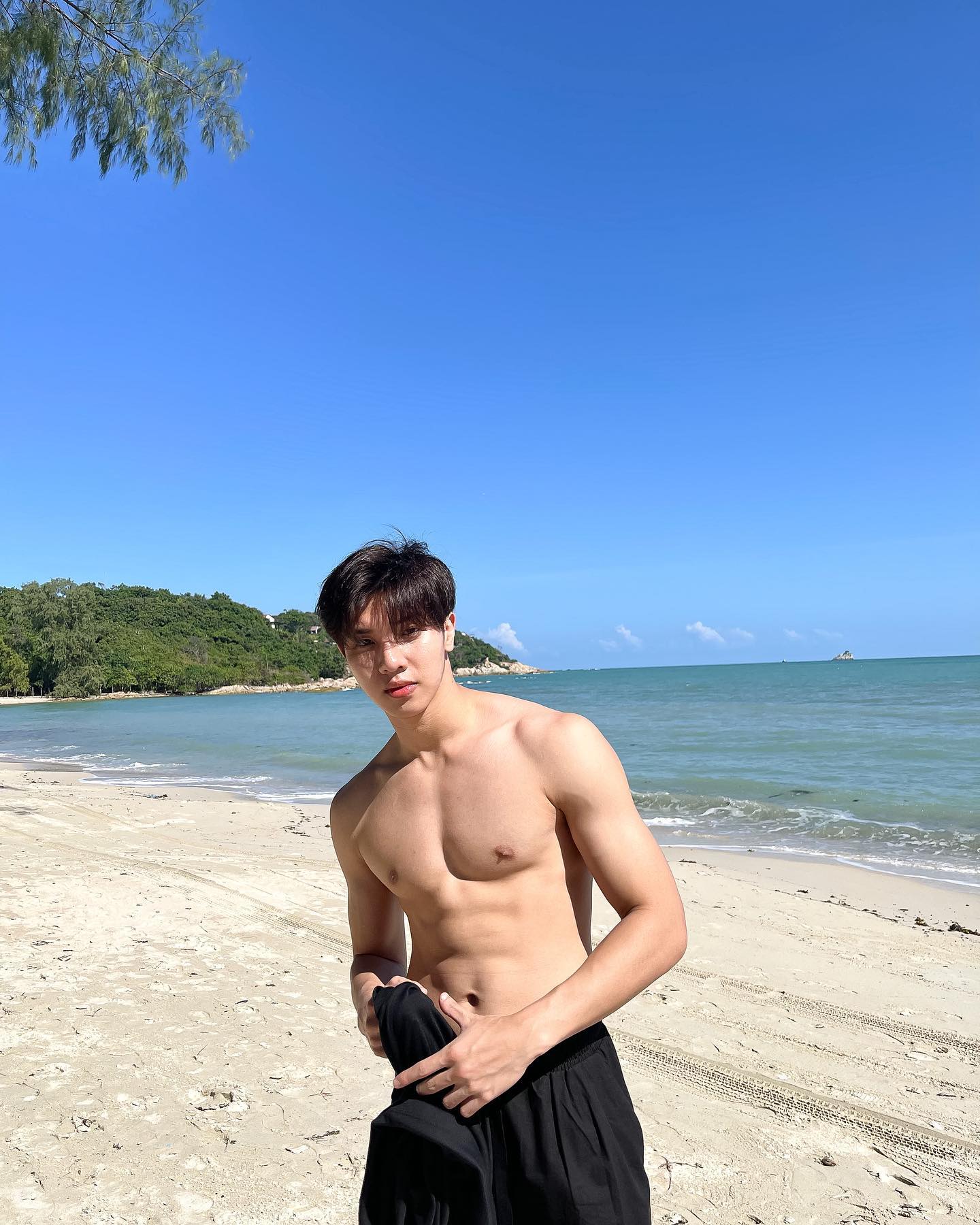 หล่งซื่อ ลี