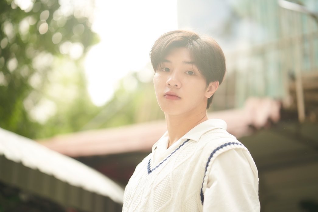 หล่งซื่อ ลี