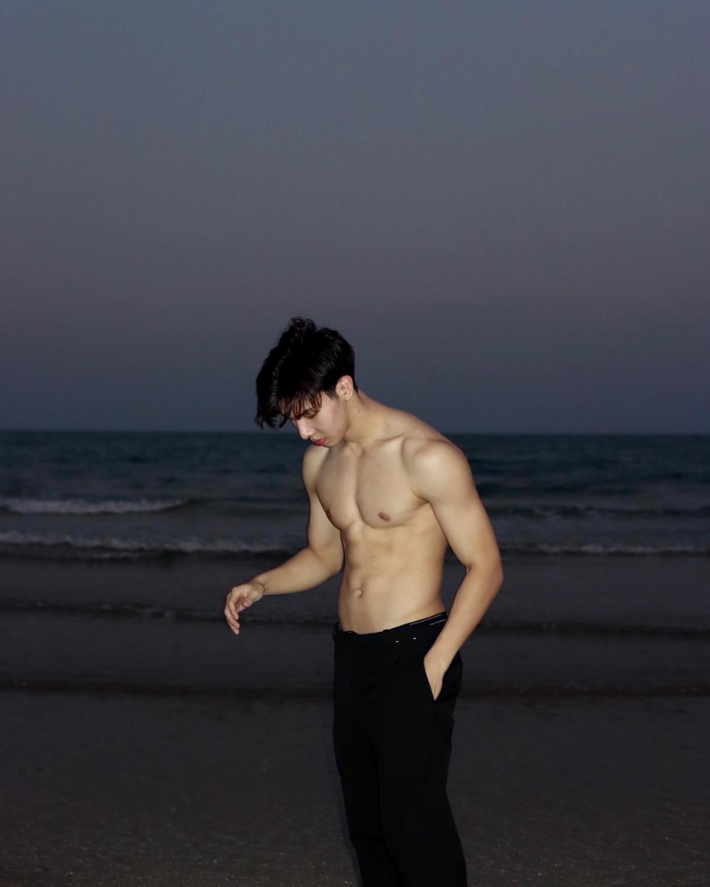 หล่งซื่อ ลี