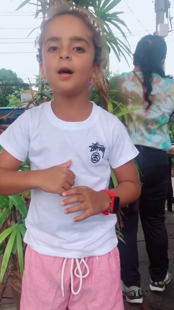 น้องมังกรใหญ่