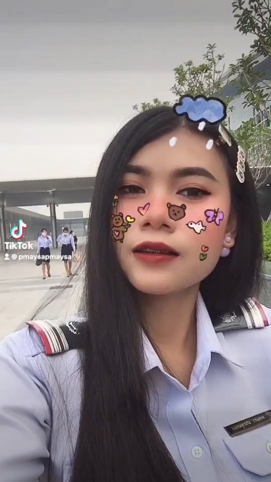 คนขับรถเมล์สวย