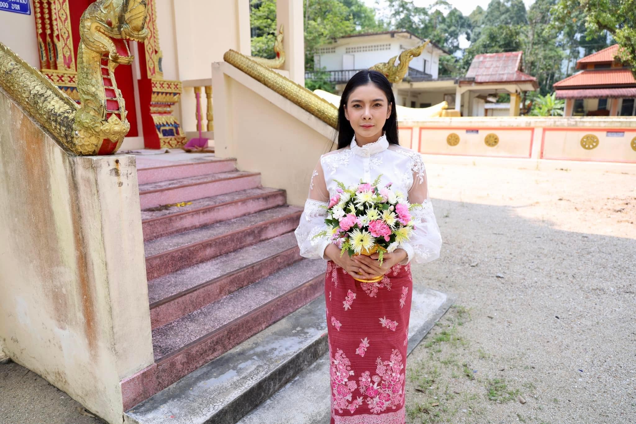 ใบตอง พริมวรินทร์