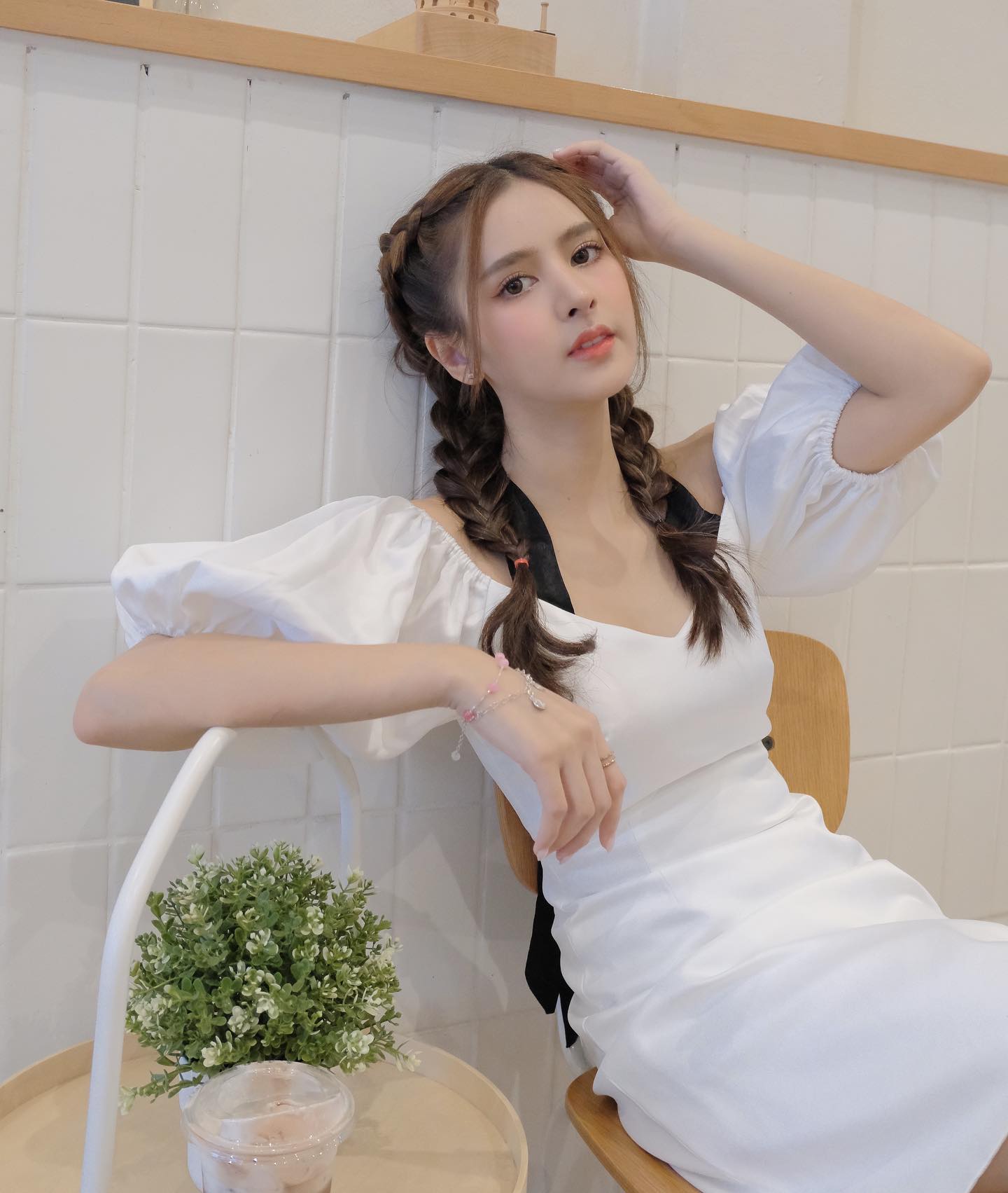 อาย ปรียานัฐ