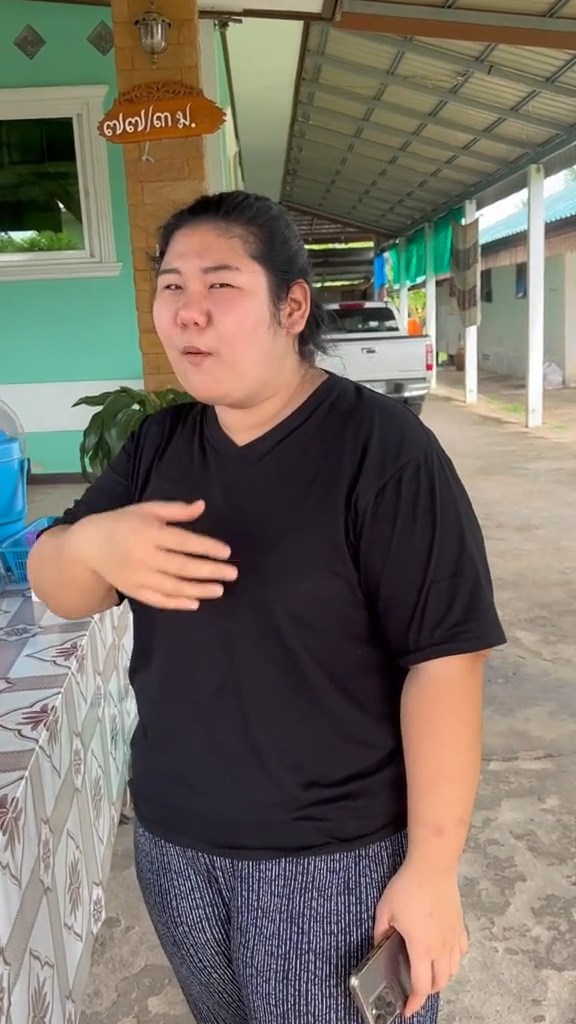 เพื่อนเปิดร้านขายน้ำ