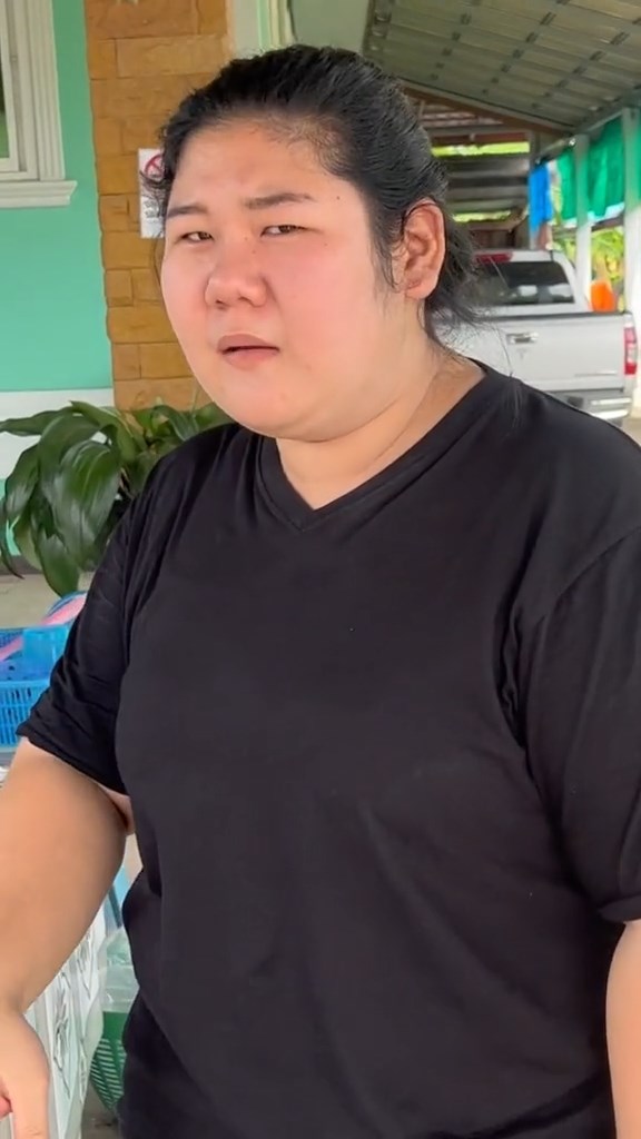 เพื่อนเปิดร้านขายน้ำ
