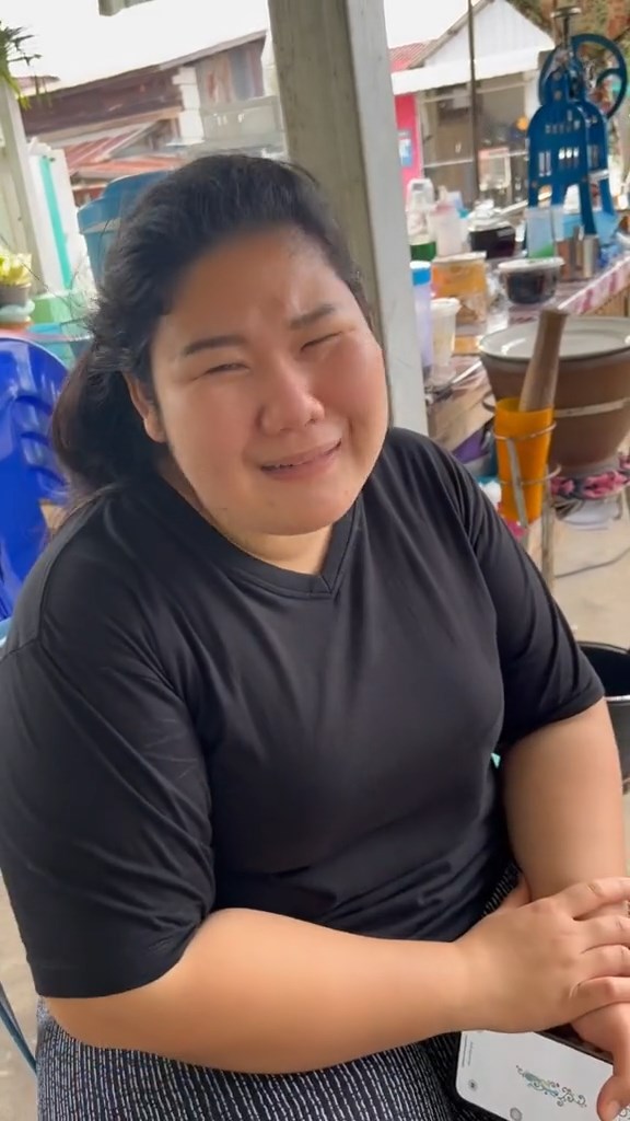 เพื่อนเปิดร้านขายน้ำ