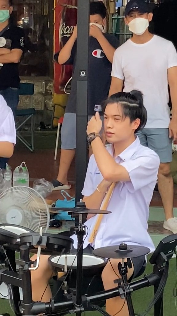 มังกร รัชชานนท์