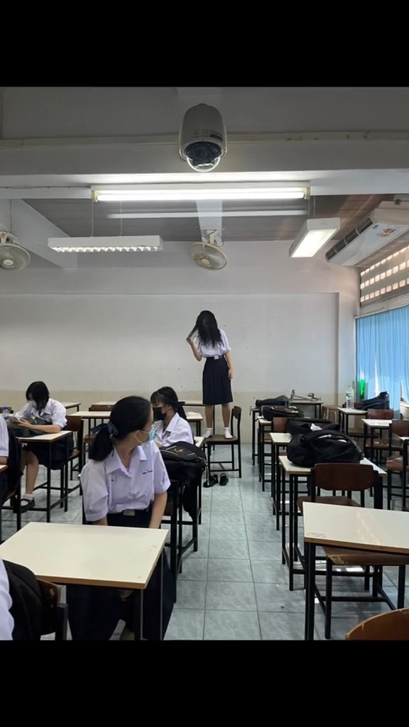 สระผมในโรงเรียน