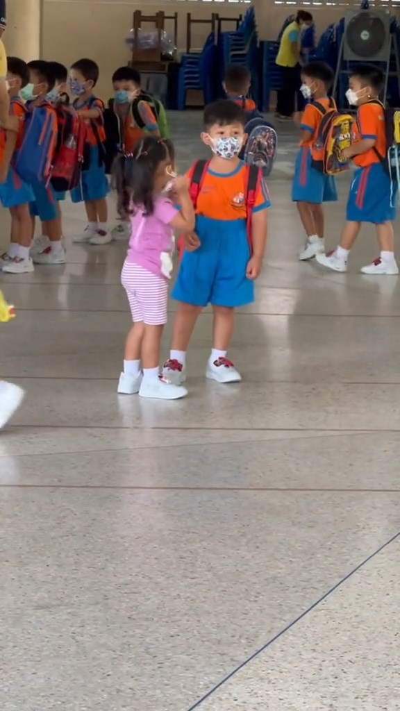 รับลูกกลับบ้าน