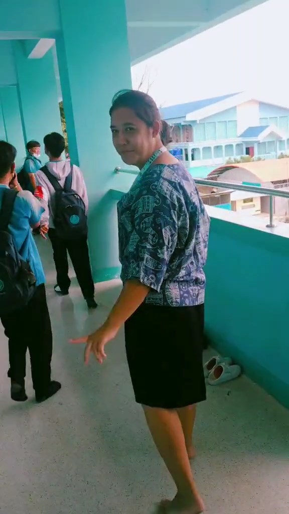 เรียกครูว่าพ่อ