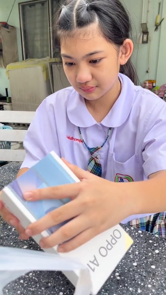 มือถือเครื่องแรก