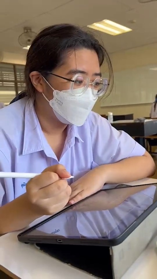 ติวหนังสือ