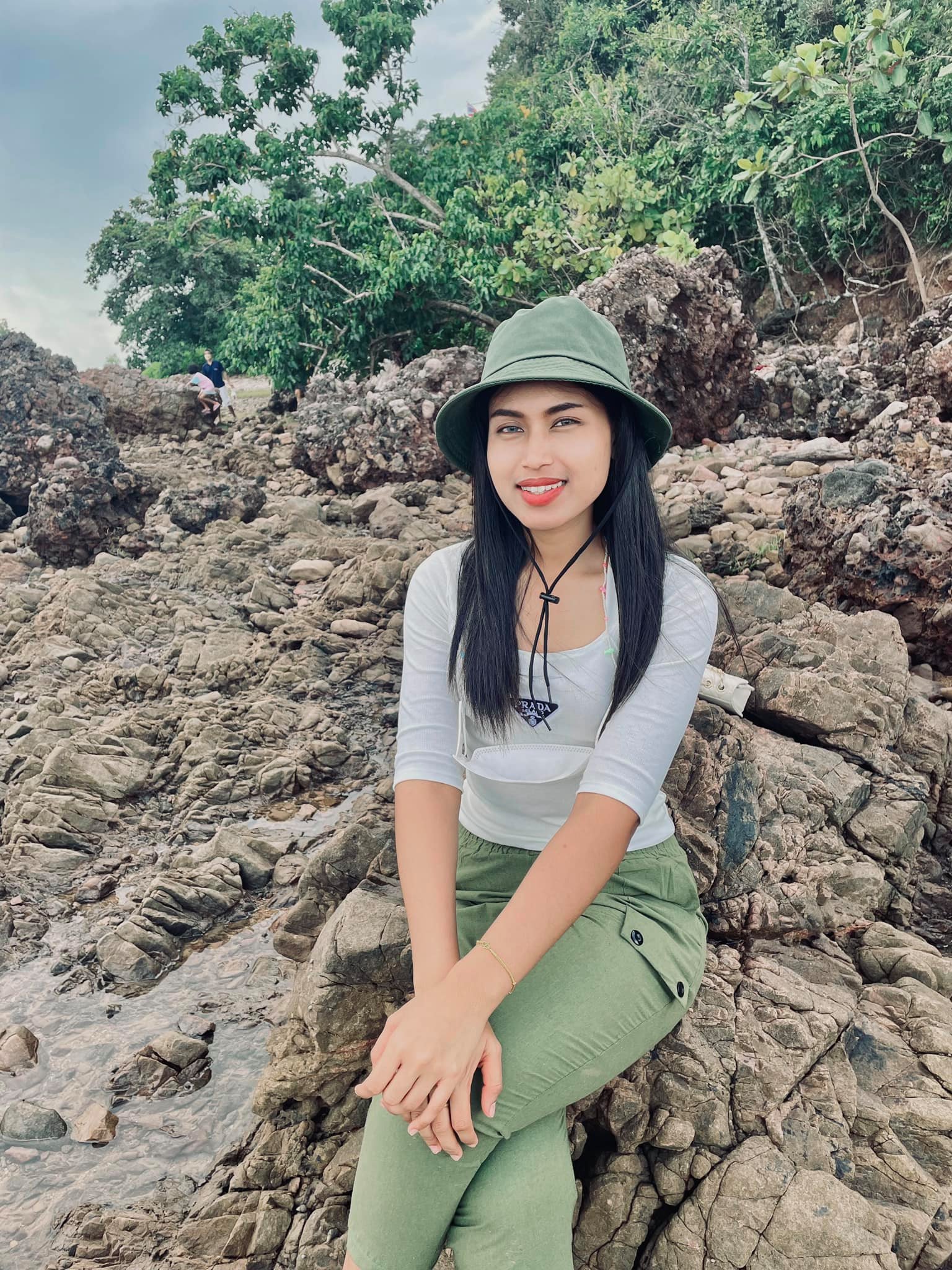 ครูจุ๊บแจง กนกวรรณ