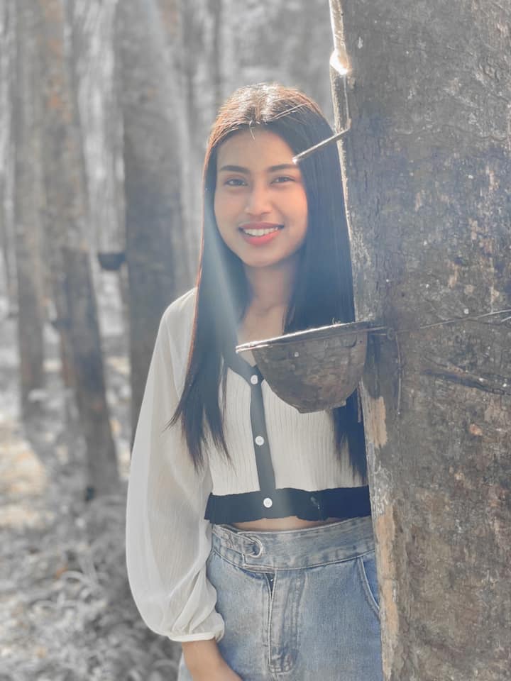 ครูจุ๊บแจง กนกวรรณ