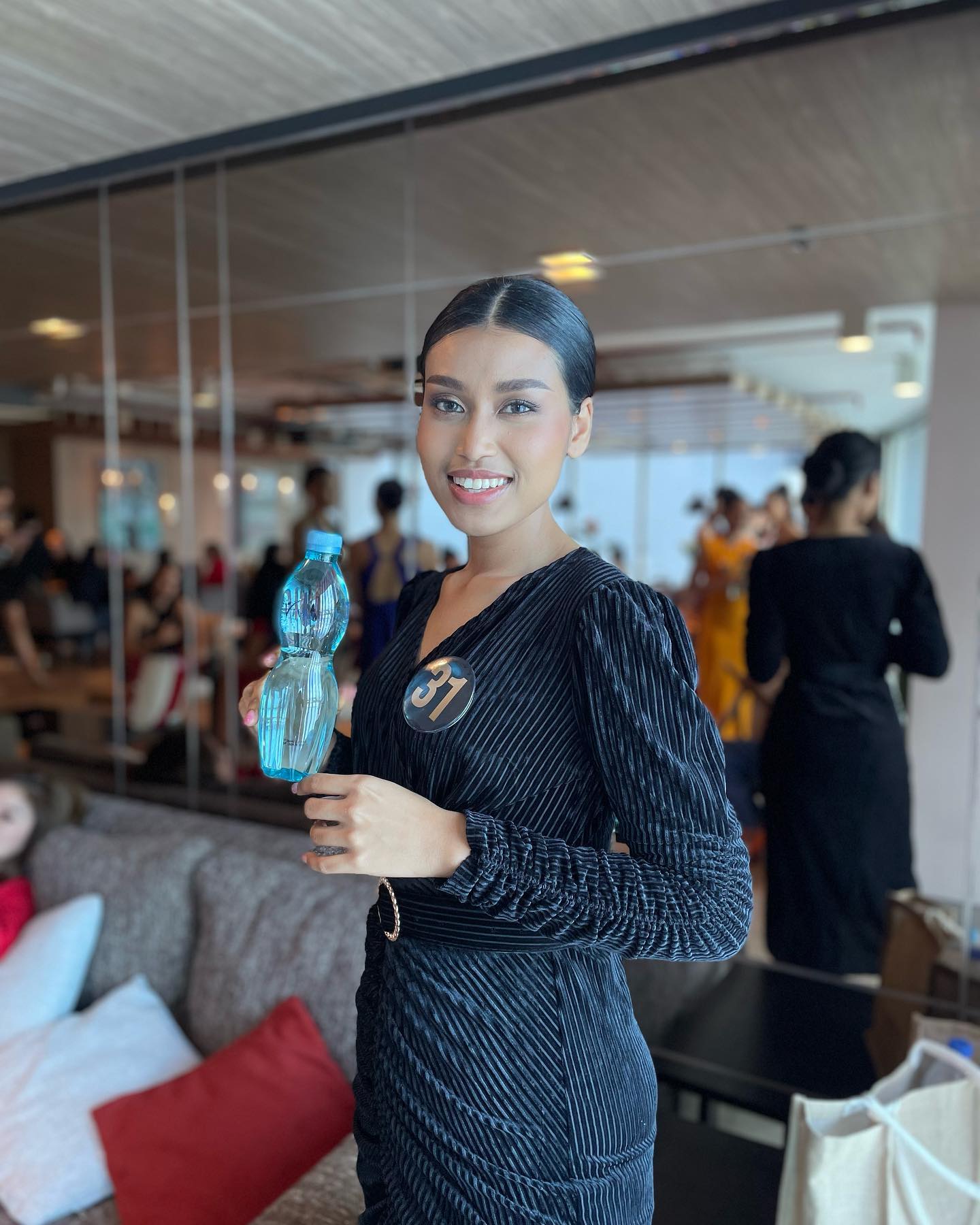 ครูจุ๊บแจง กนกวรรณ