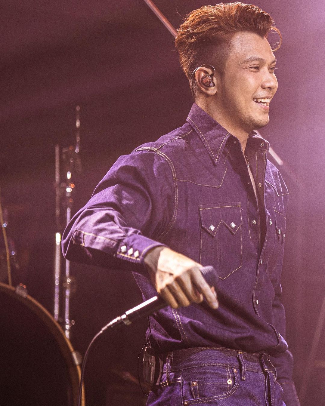 หนุ่ม กะลา