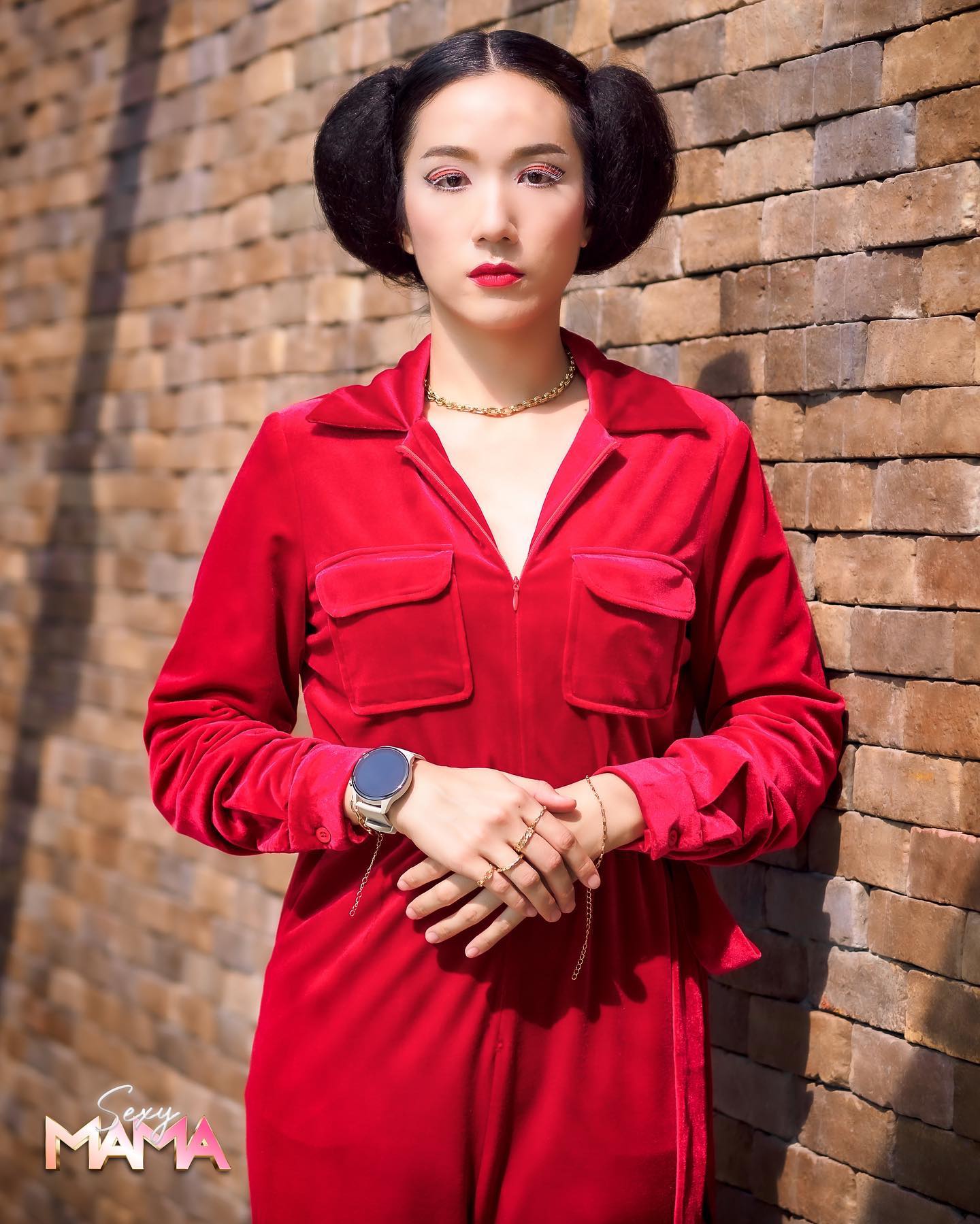 ออม มานิตา