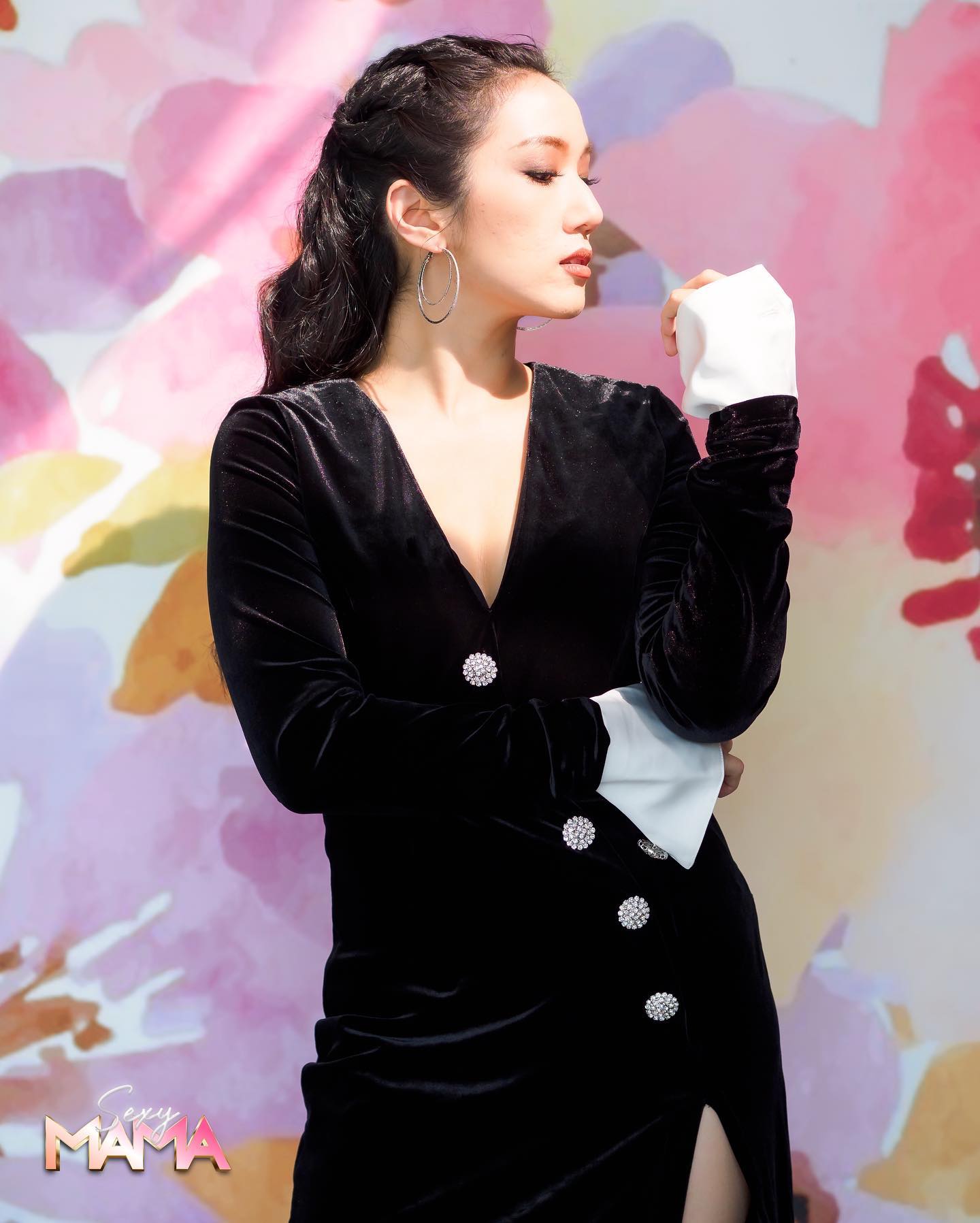 ออม มานิตา