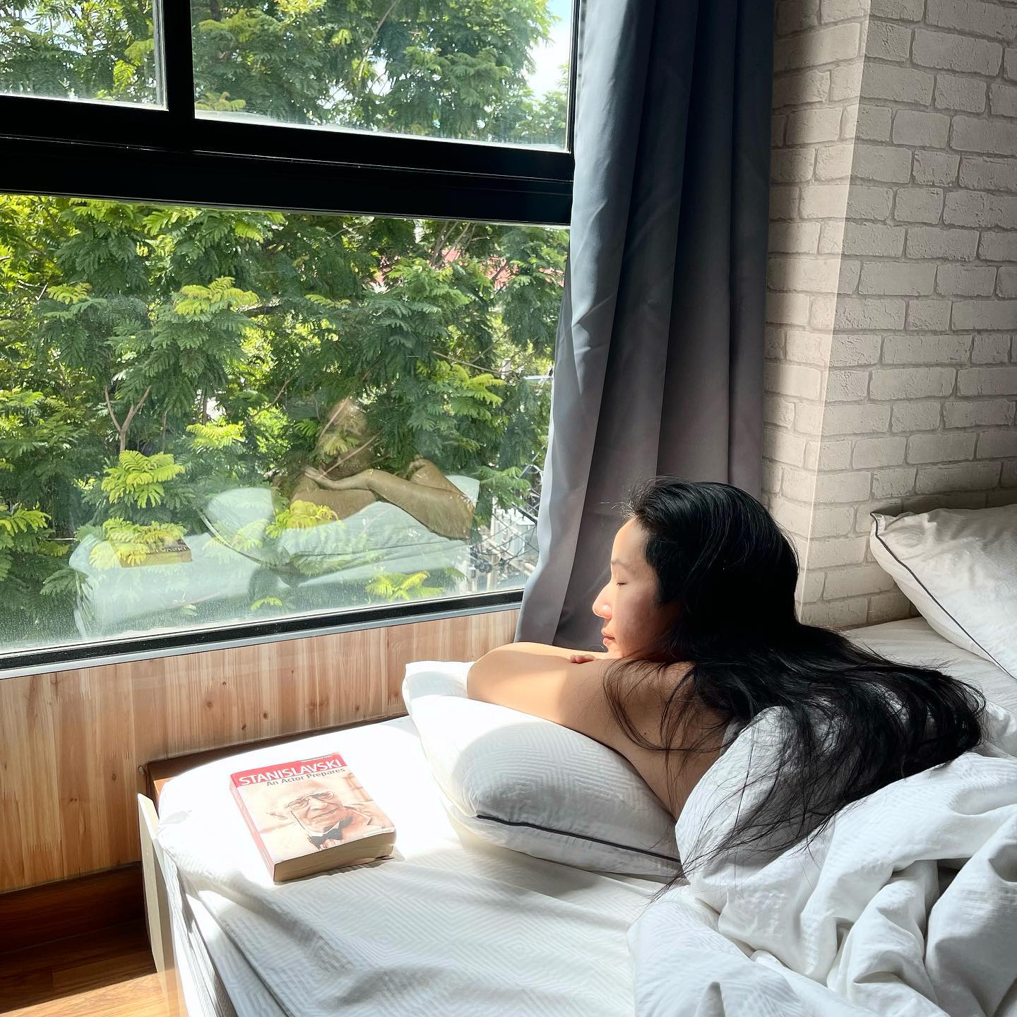 ออม มานิตา