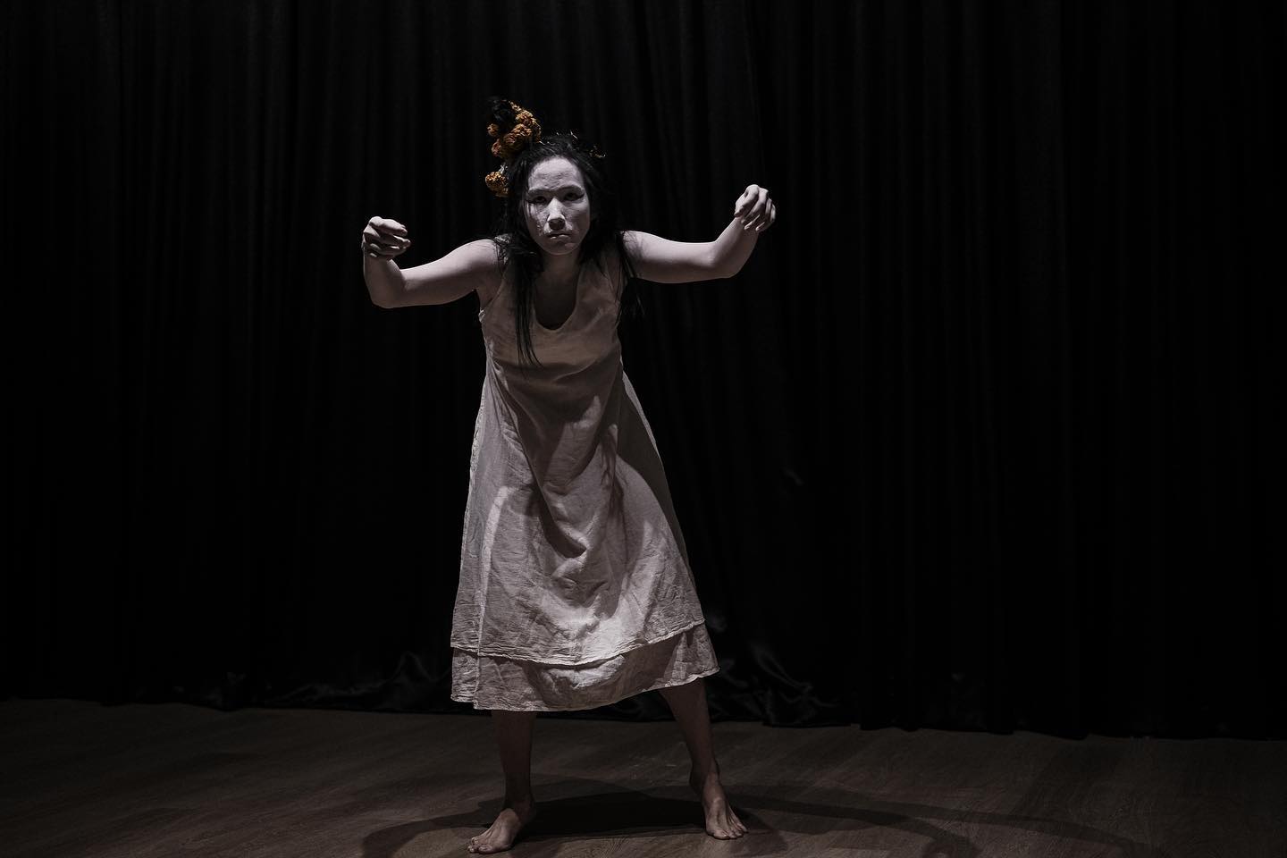 ออม มานิตา