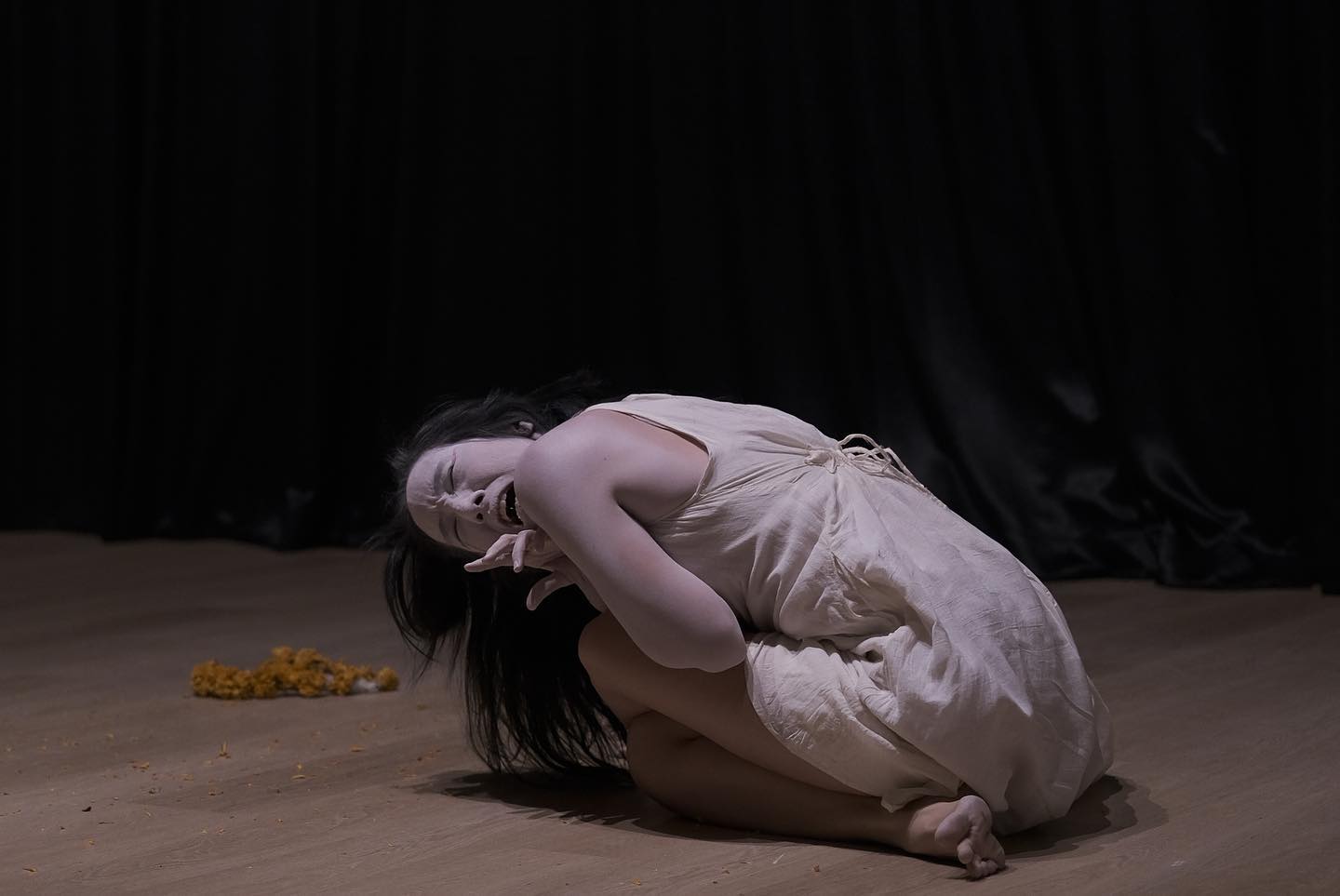 ออม มานิตา