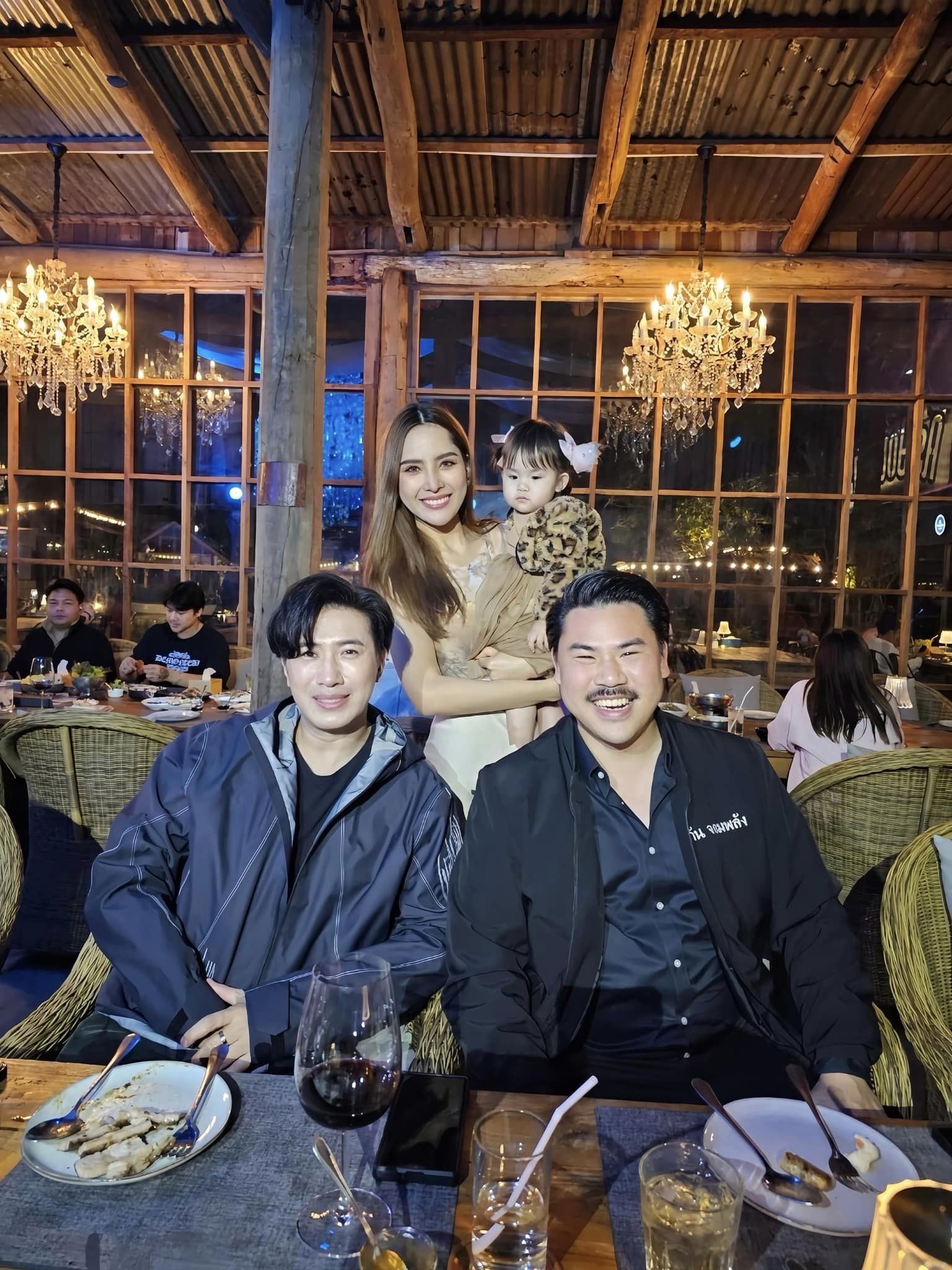 หมิว ลลิตา หงสะมัต