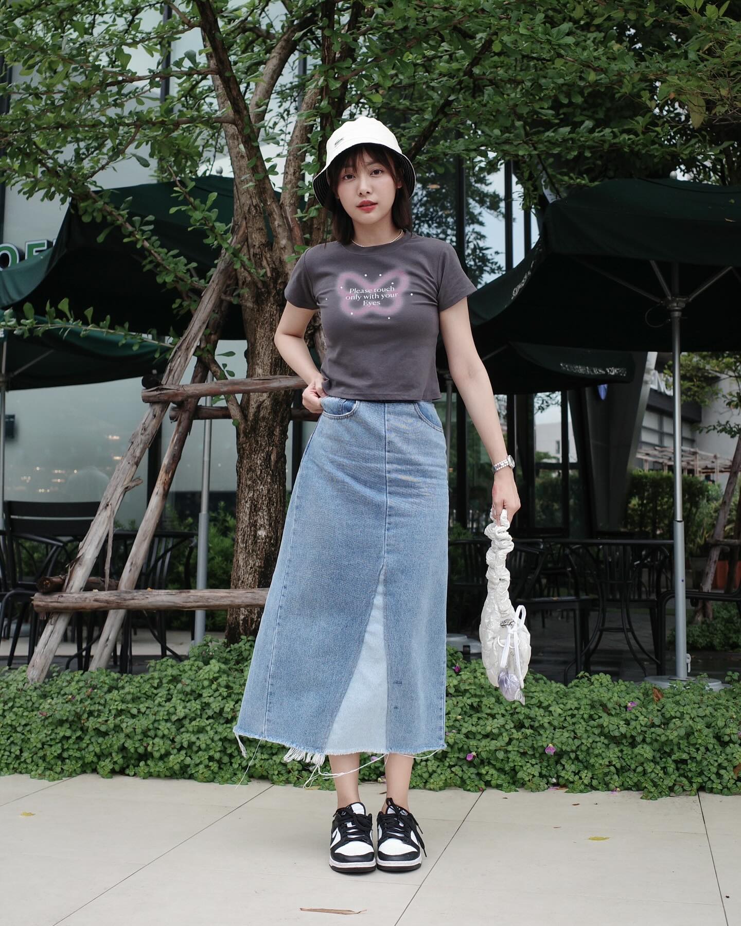 อุ้ม อิษยา