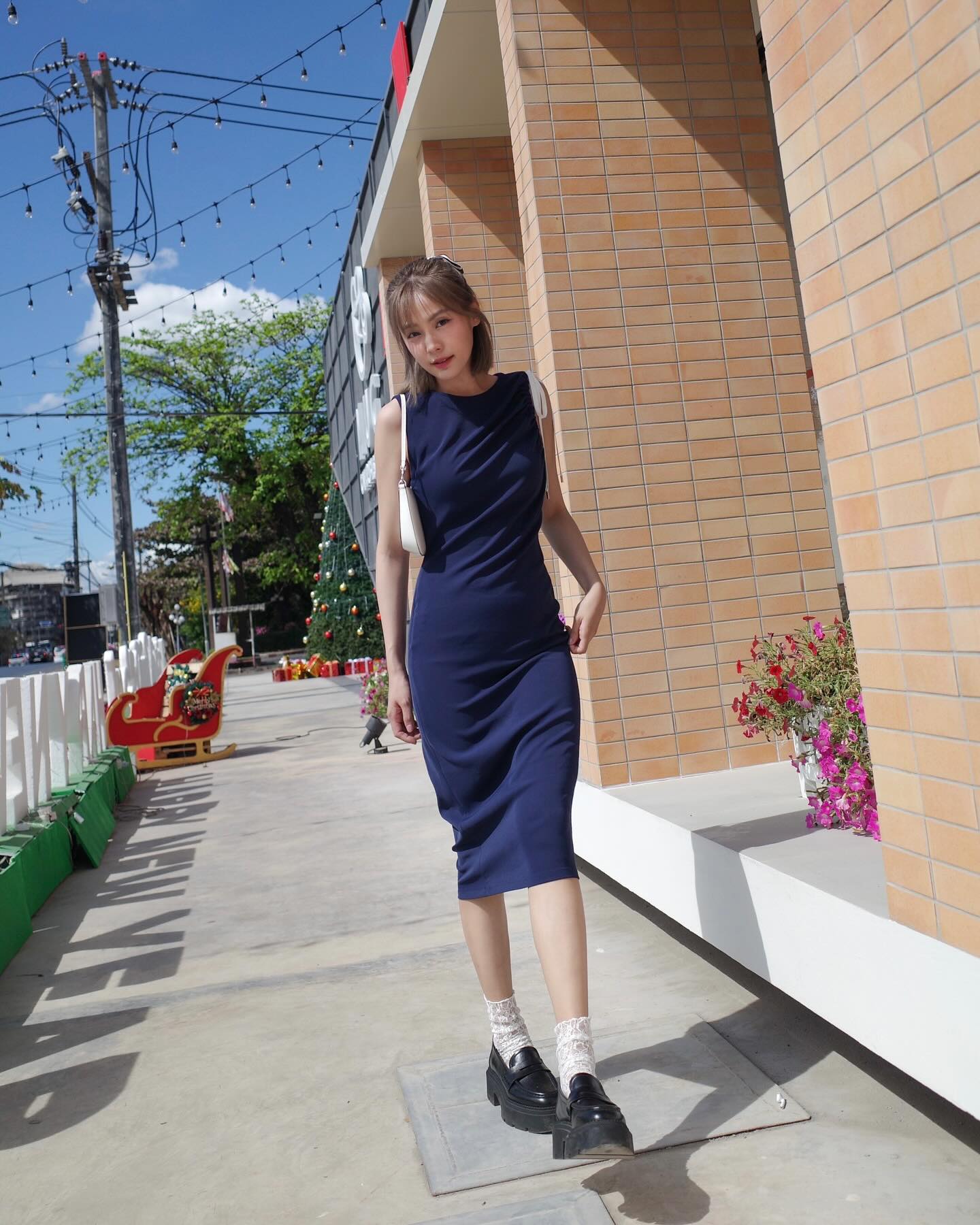 อุ้ม อิษยา