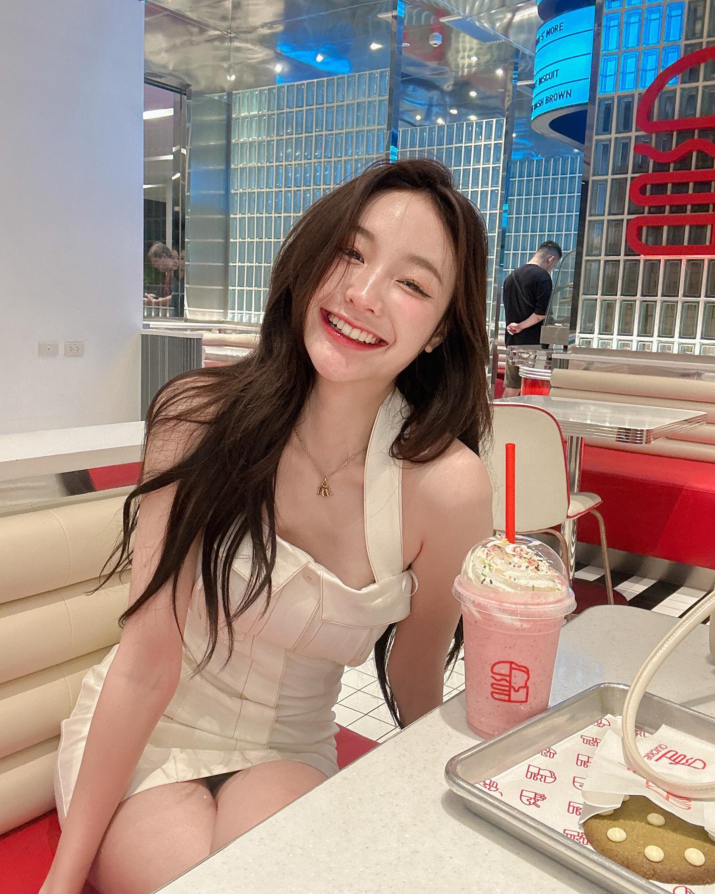 พิมพ์ กรกนก