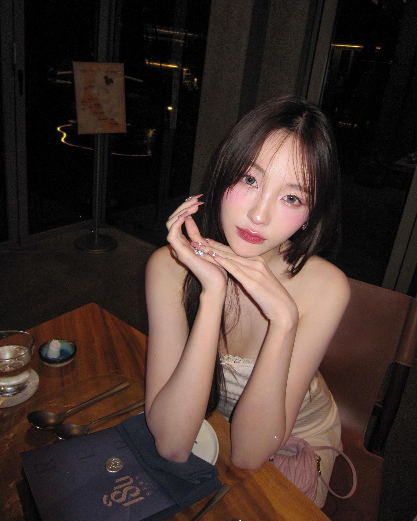 พิมพ์ กรกนก