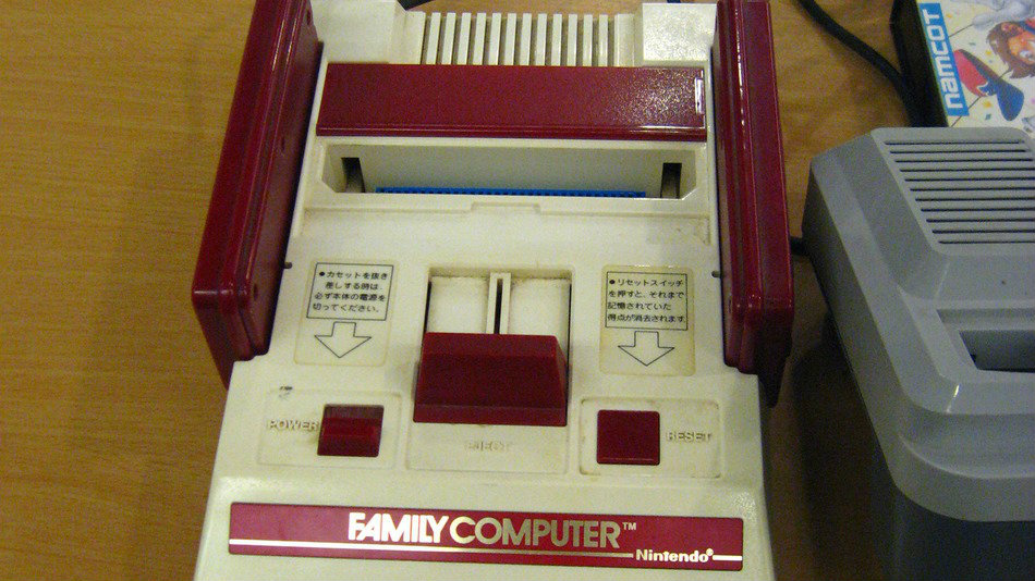 เครื่อง Famicom