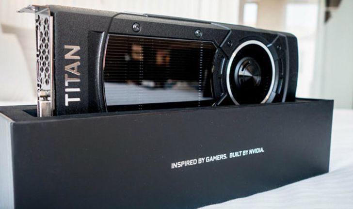 ดูภาพเต็มๆของ GTX Titan X การ์ดจอใหญ่สุดแรงสุดจากค่ายเขียว