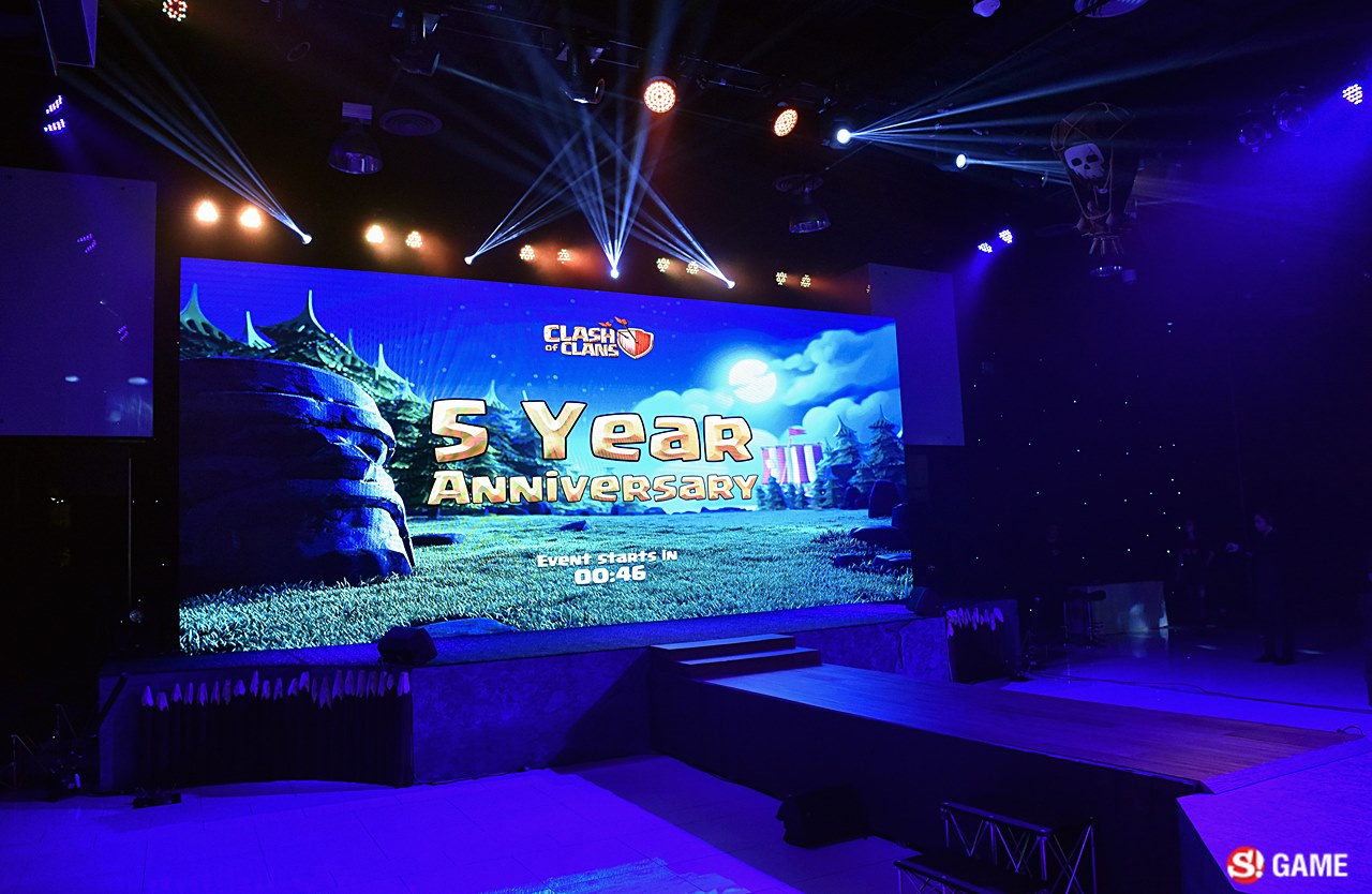 Clash of Clans ฉลอง 5 ปียิ่งใหญ่ กับแคลนมาสเตอร์สุดสวย อั้ม พัชราภา