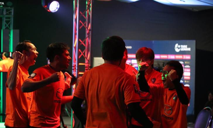 Toyota Pes E-league : เชียงรายมาแรงแซงทางโค้งเฉือนโคราชสุดดราม่า