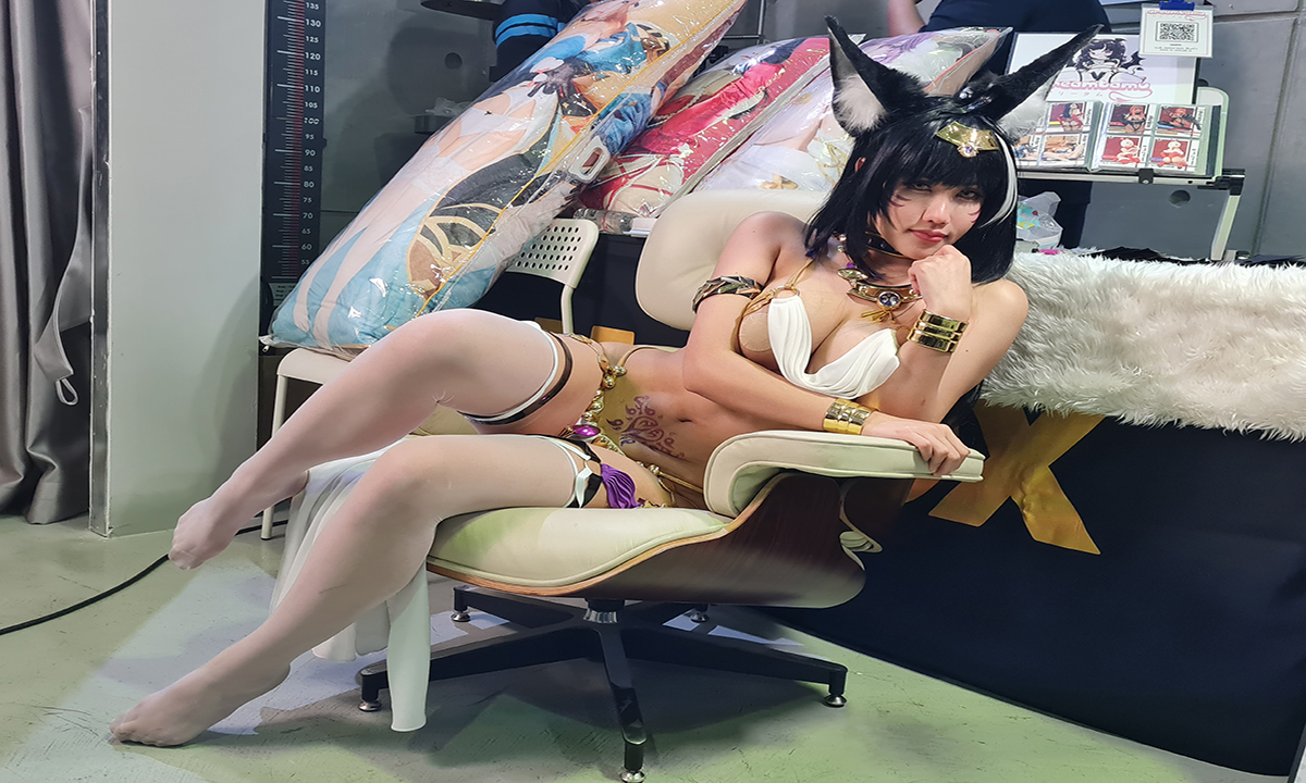 (18+) รวมภาพเหล่าคอสเพลย์สุดเซ็กซี่ที่เด็ก ๆ ไม่ควรดู