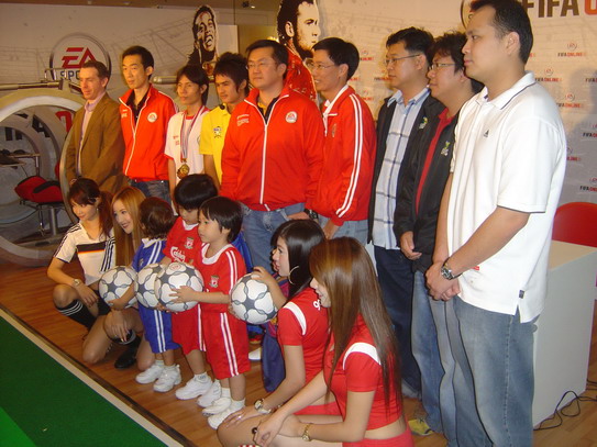 เปิดตัวเกม EA Sports FIFA Online 2