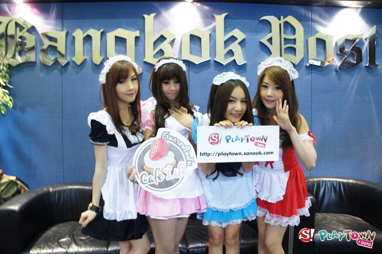 Gallery รวมภาพสาวๆ Cafe Life ในชุด Maid สุดน่ารัก