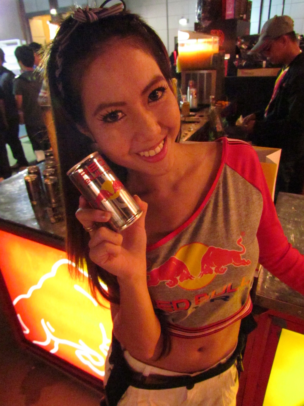 เก็บตกสาวๆพริตตี้งาน BIG FES 2011