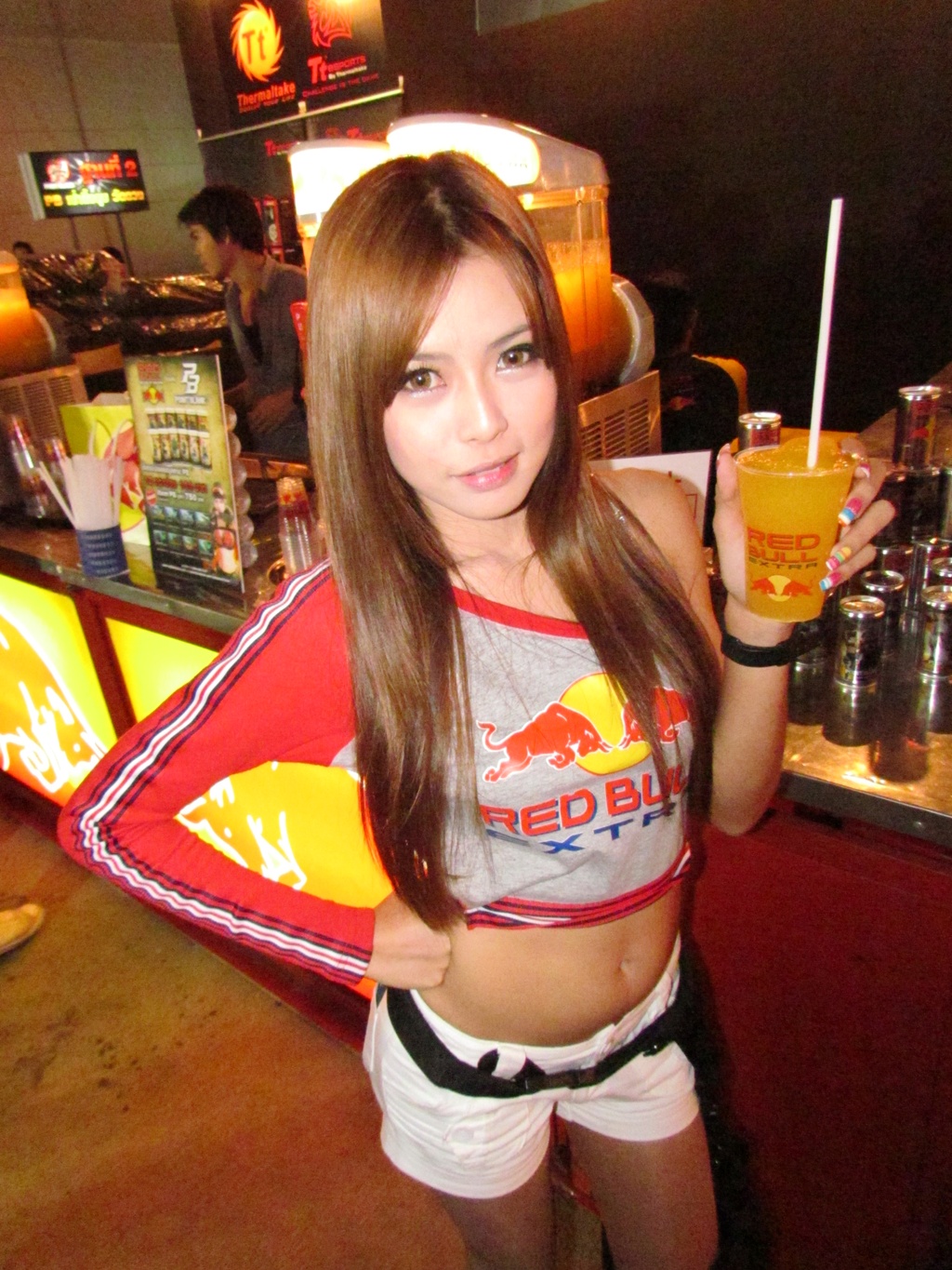 เก็บตกสาวๆพริตตี้งาน BIG FES 2011