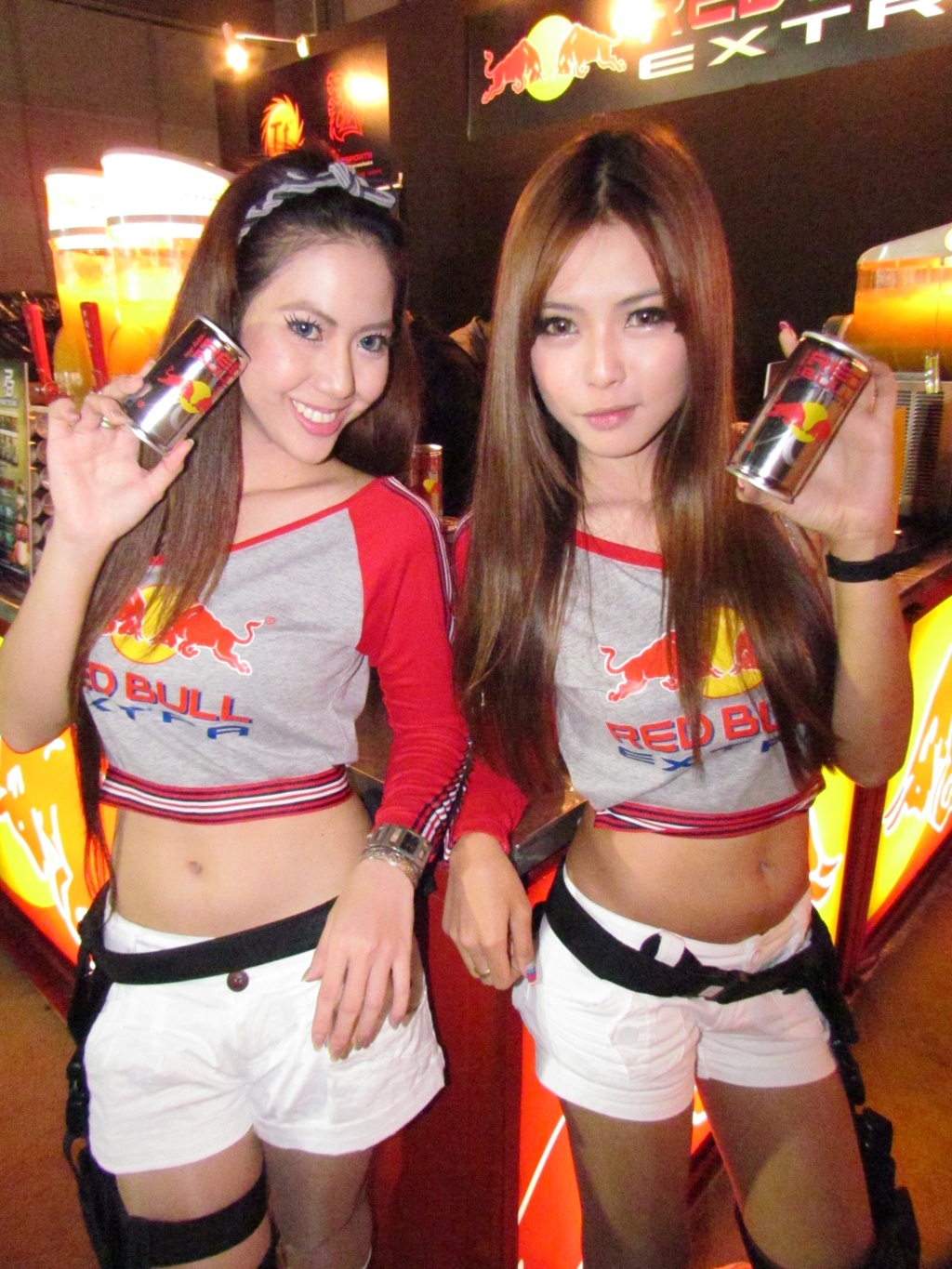 เก็บตกสาวๆพริตตี้งาน BIG FES 2011