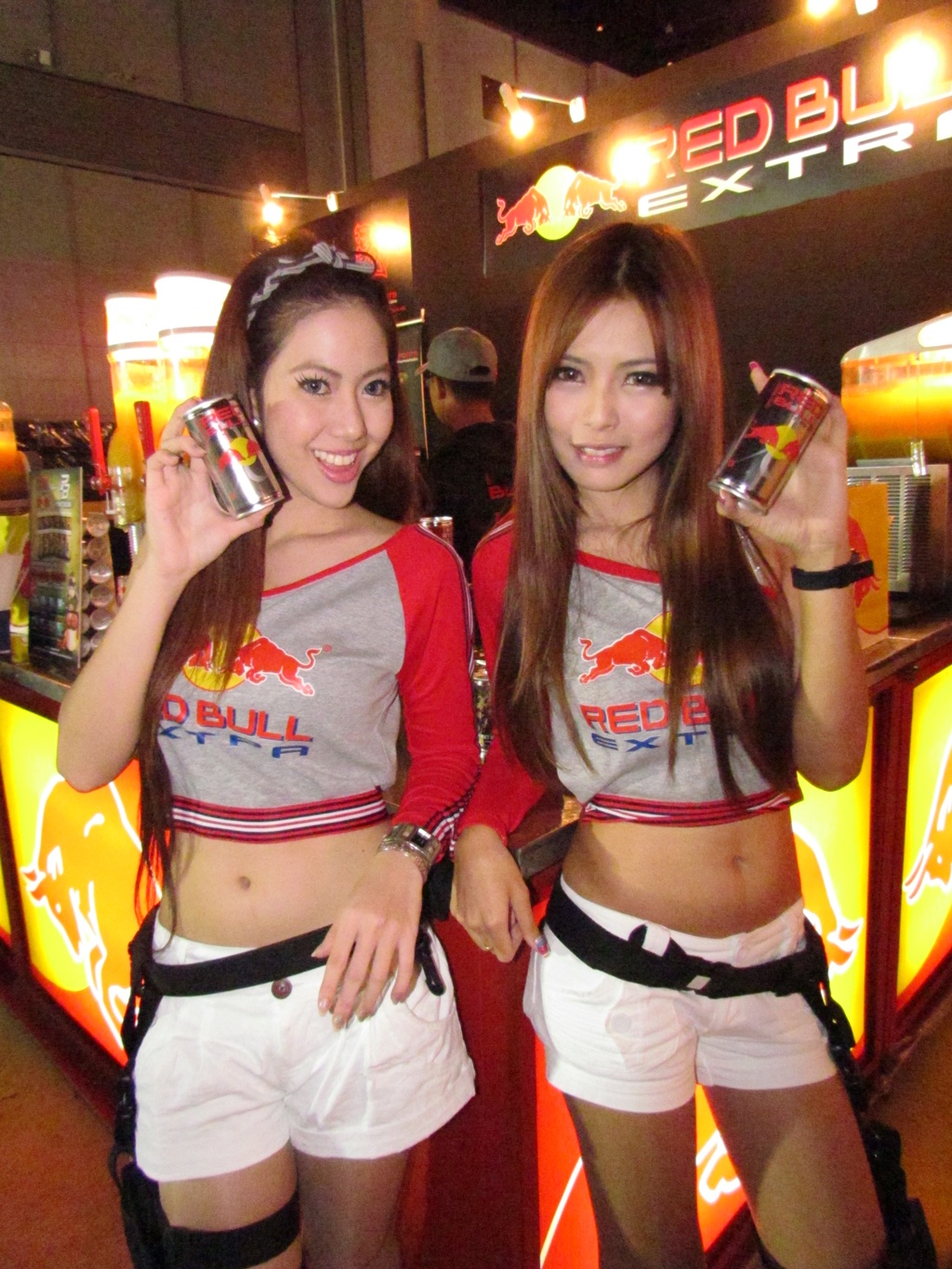 เก็บตกสาวๆพริตตี้งาน BIG FES 2011