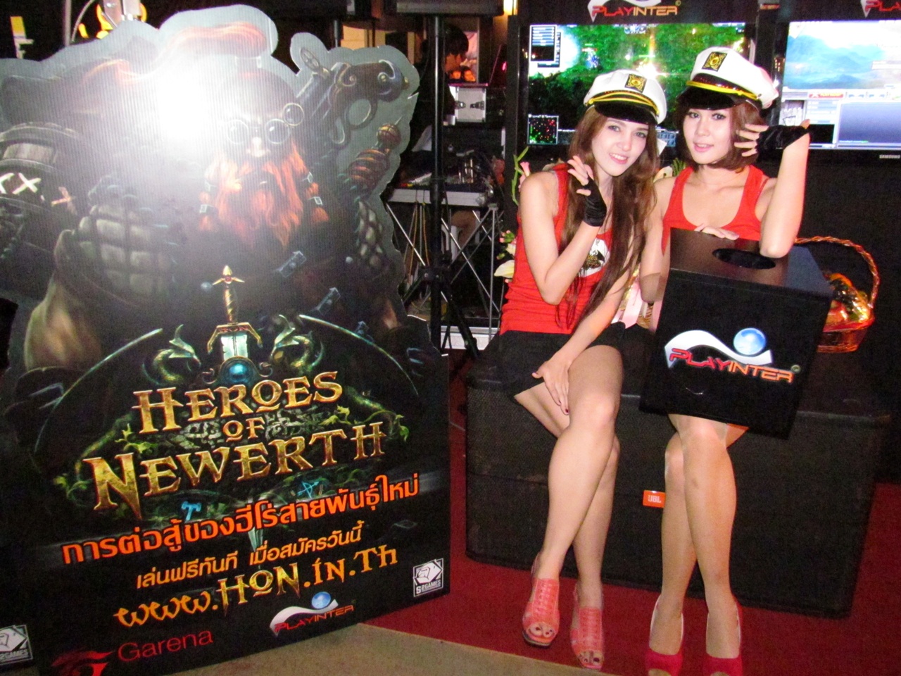 เก็บตกสาวๆพริตตี้งาน BIG FES 2011