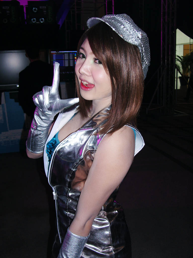 สาวๆพริตตี้เกมส์-ไอที จากงาน BIG FES 2011