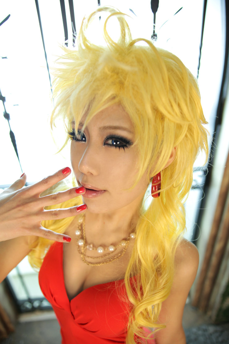 สาวๆ เกาหลีในชุดคอสเพลย์หลากสไตล์