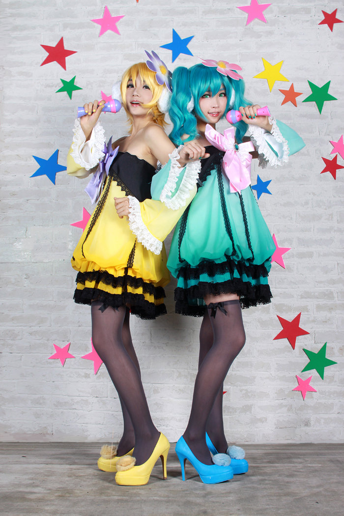สาวๆ เกาหลีในชุดคอสเพลย์หลากสไตล์