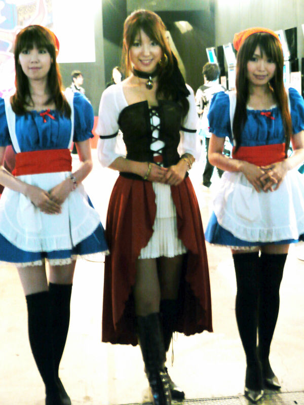 สาวๆ พริตตี้และคอสเพลย์ จากงาน Tokyo Game Show 2009 ชุดที่ 1